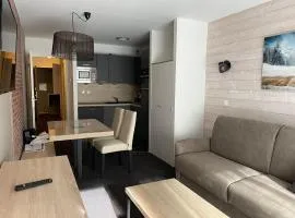 Studio à Gourette, 4 pers, avec balcon et piscine - FR-1-860-50