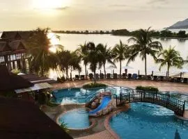 Langkawi Lagoon Floating Resort 02