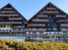 Appartement Super Besse - 6 pers, Piscine, Parking, Balcon - FR-1-814-168