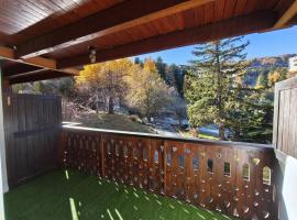 Studio coin montagne avec balcon - Pra Loup 1600 - FR-1-804-57, hotel in Pra-Loup