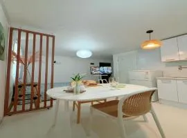 Seoul National University, 5 minutes near Seoul National University Station