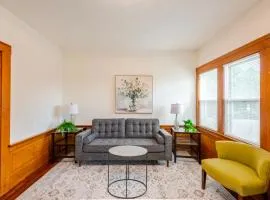 Cozy Craftman Cottage in Quiet Historic Vallejo Neighborhood