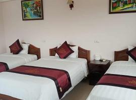 Khách Sạn Thành Loan 2, hotel in Nà Phia