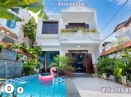 Biệt thự Bãi Sau Võ Thị Sáu khu Á Châu, ξενοδοχείο με υδρομασάζ σε Vung Tau