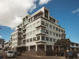 Liardett Penthouse - Inner city accommodation