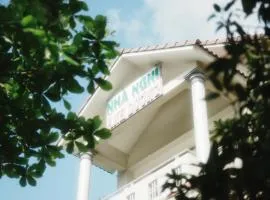 Nhà nghỉ Ánh Dương