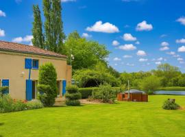 Au Lit D'Ô, hotel in Bressuire