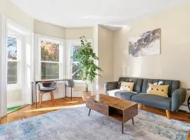 Chic 2BR Apartment Near Branch Brook Park