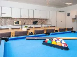 Splendid cabin in camping resort