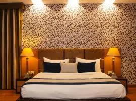 The Embassy Inn Sector 19