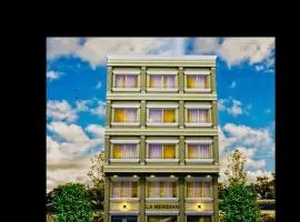 Hotel La Meridian, A Four Star Luxury Hotel & Resort - Haridwar