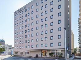 舒适高知酒店，位于高知的带停车场的酒店