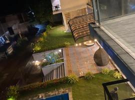 New Mazarine Surf, hotel v destinaci Nilwella