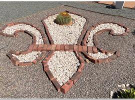 Grünau Chalets, hotel in Khomas Region