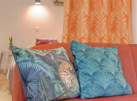 Le Morgon, Studio Confort, proximité Villefranche Centre, Hotel in Gleizé