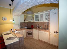 Dimora Villa Luna 22，位于波利科罗的酒店