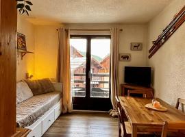 L'ETERLOU, Studio Centre station, hotel in Risoul