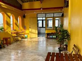 Baan PadSeeEw - Rooftop Riverview