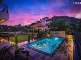 EKOSTAY Gold - Titanium Villa