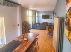 Seaview Cottage Schoolhouse 2