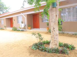 Blue Ridge Escape Guest House, hotel que aceita pets em Kasane Airport