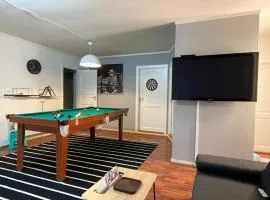 Stavanger BnB 15 Central Apartment with Private Sauna Billiards