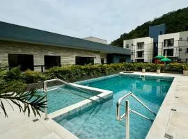 Praia e Sol em Caiobá!