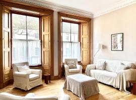 Coastal Escape 3 Bed Apartment Near the Beach，位于北贝里克的酒店