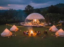 Adventure trails, hotel v destinaci Bhimashankar