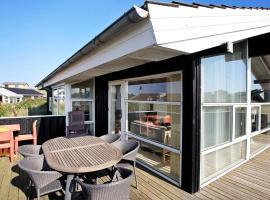 6 person holiday home in Løkken-By Traum, ξενοδοχείο σε Løkken