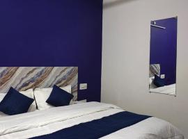 Hotel krishna and Restaurant, hotel v destinaci Barot 