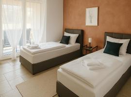 SUNNYHOME Ferienwohnung am Brückelsee, khách sạn ở Wackersdorf