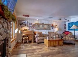 SV131 - Walk to Lifts & Town - Hot Tub & Pool