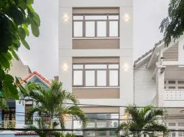 AnhHouse85 Da Nang - 700 meters from the beach - Free airport pick up and free modern coffee machine provided
