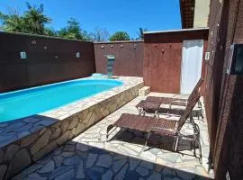 Linda Casa de Praia com Piscina em Itapoá