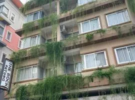 The Rock Patong Comfort Stay