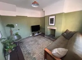 Ashbourne Market Place Holiday Cottage