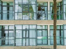 Khách sạn Khang Điền 3, hotel v destinaci Ga Phú Văn