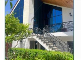 Fairytale Villa, hotel a Nor Kharberd