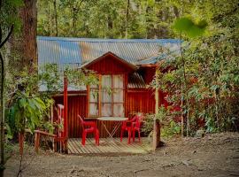 Salto del Indio - Cabañas Lemunantu, ξενοδοχείο σε Manzanar