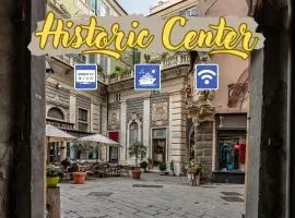 Historic Center Cruises 3 min - AC - WiFi