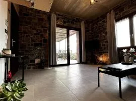 Small villa with pool DOXA PETRA