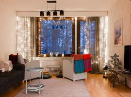 Kitka riverview retreat with sauna, hotel in Kuusamo