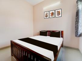 Hotel O Praneeth Residency, hotel en Irugūr