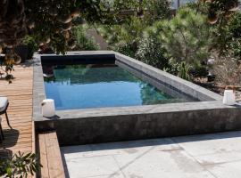 BURGUNDY house，位于格兰杜拉的酒店