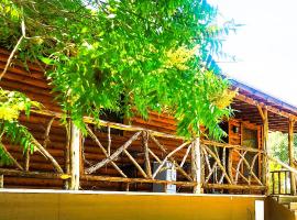 MeMaws Country Cabin, cabin in Pipe Creek