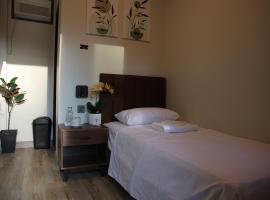 Locale District Boutique Hotel, hotel v destinaci Quezon