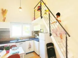 FLYHOME en mezzanine pour famille - 8 min à pied de Gare - Mi Disney & Paris