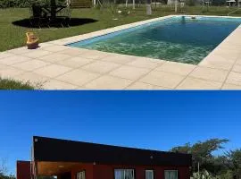 casa con vista 360 a las sierras y pileta