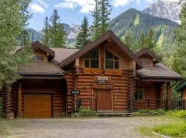 Alders Chalet by Fernie Central Reservations